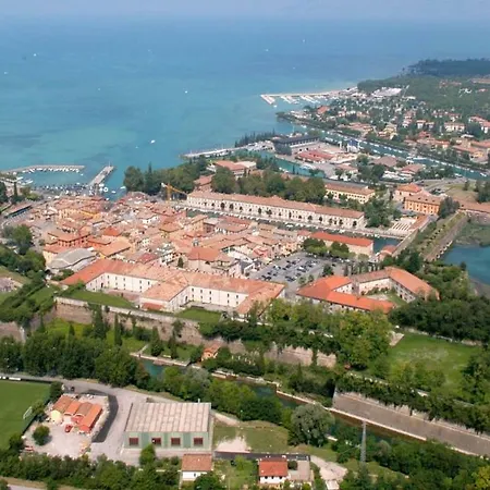 Le Mura Lägenhet Peschiera del Garda